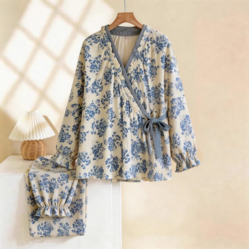 Blauer Pyjama-Set mit Rüschenkragen und Blumenmuster - Beige & Blau - XL - image 0