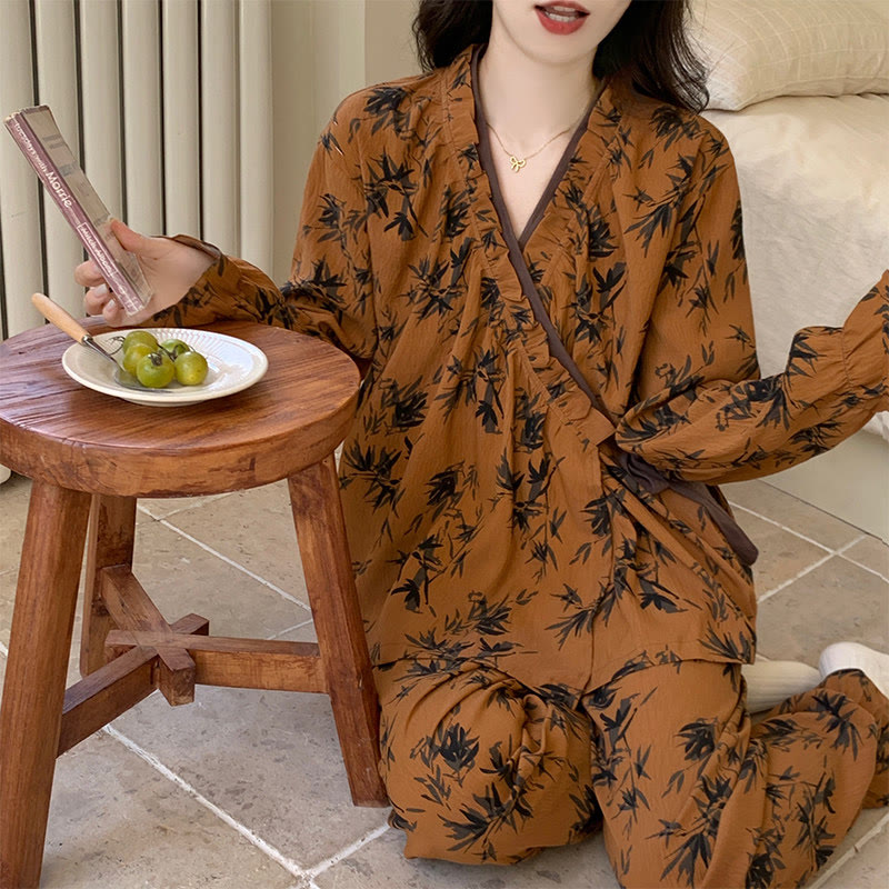 Pyjama-Set mit Rüschenkragen und Blättermuster - image 6