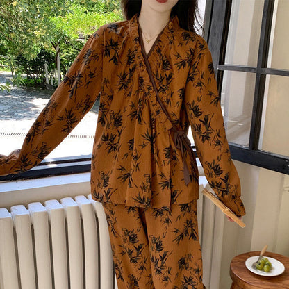 Pyjama-Set mit Rüschenkragen und Blättermuster - image 7