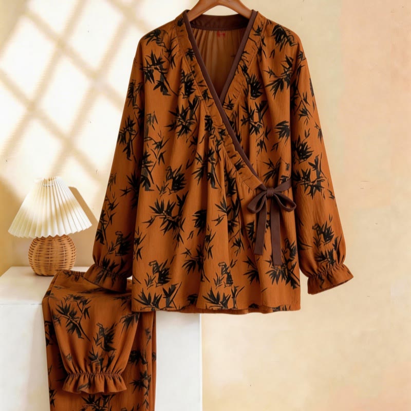 Pyjama-Set mit Rüschenkragen und Blättermuster - Karamell - XL - image 0
