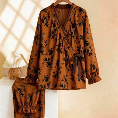 Pyjama-Set mit Rüschenkragen und Blättermuster - Karamell - XL - image 0