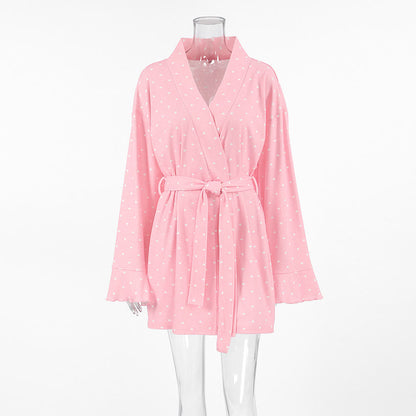 Pyjama-Bademantel mit Herzchenmuster und Rüschen - image 6