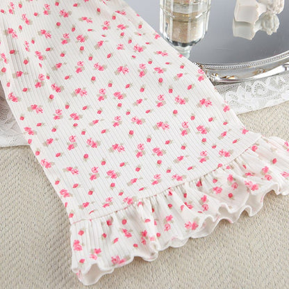 Pyjama-Bademantel aus Strick mit Blumenmuster und Rüschen - image 9