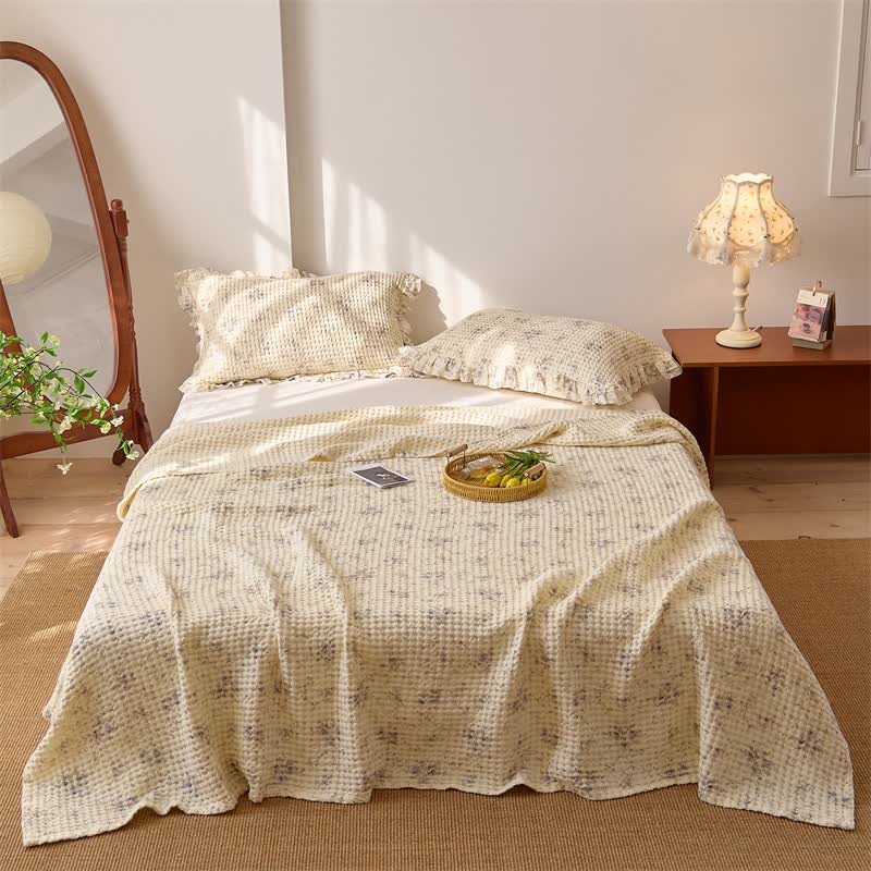 Tagesdecke aus Baumwollgaze mit floralem Waffelmuster - Blau - 2 Kissenbezüge - 52cm x 75cm - image 2
