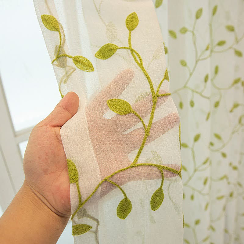 Transparenter Vorhang im Landhausstil mit grünem Blattmuster - image 6