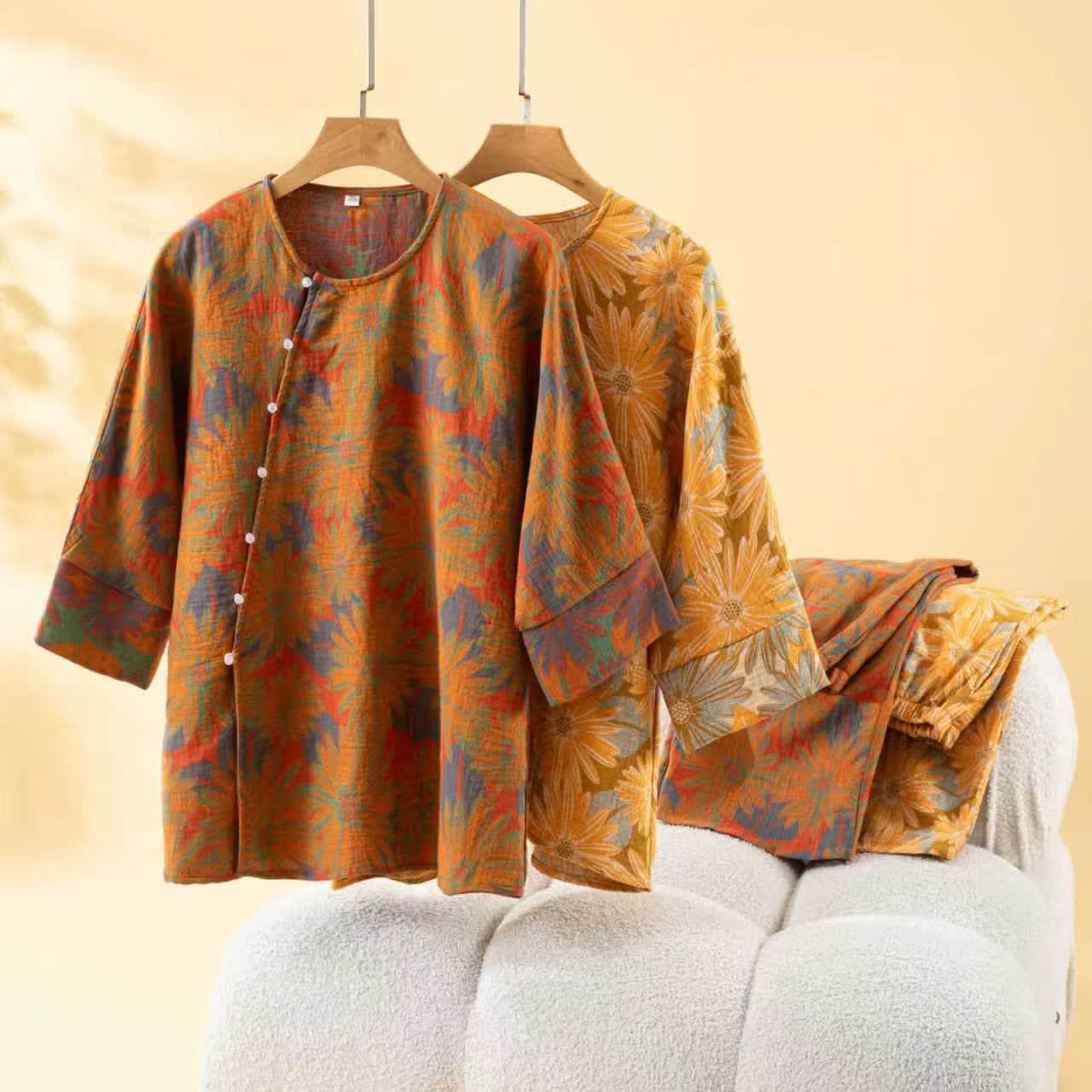 Retro-Sonnenblumen-Pyjama-Set aus reiner Baumwolle - image 0