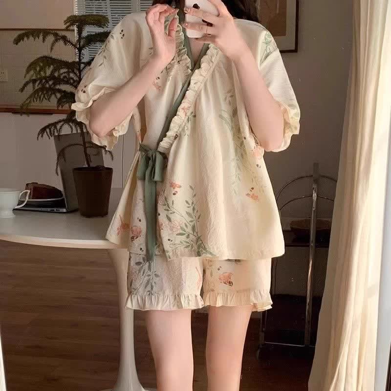 Rustikaler Pyjama mit Schmetterlings- und Blätterrüschenärmeln - image 3