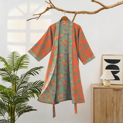 Kimono-Bademantel aus künstlerisch geblümtem Baumwollgaze - image 1