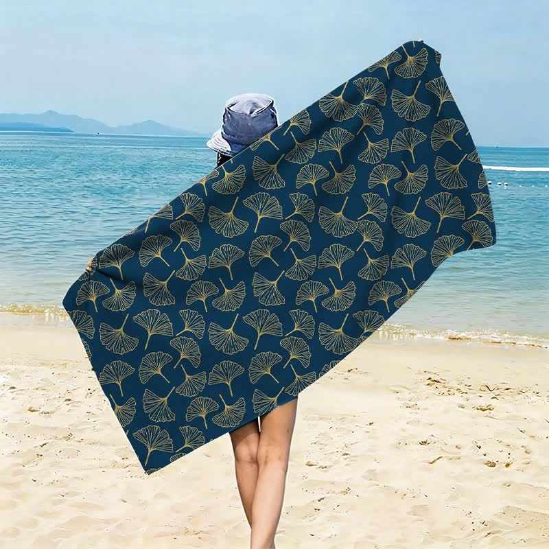 Strandtuch mit Linienzeichnung eines Ginkgoblattes - Marineblau - 150 cm x 70 cm - image 0