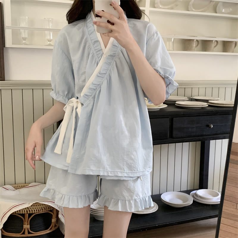 Hellblauer Pyjama mit Rüschenärmeln - image 2