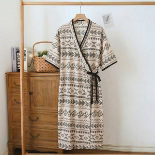 Nachthemd im Boho-Ethno-Stil mit Rüschen und seitlicher Bindeschleife - Schwarz - 3XL - image 0