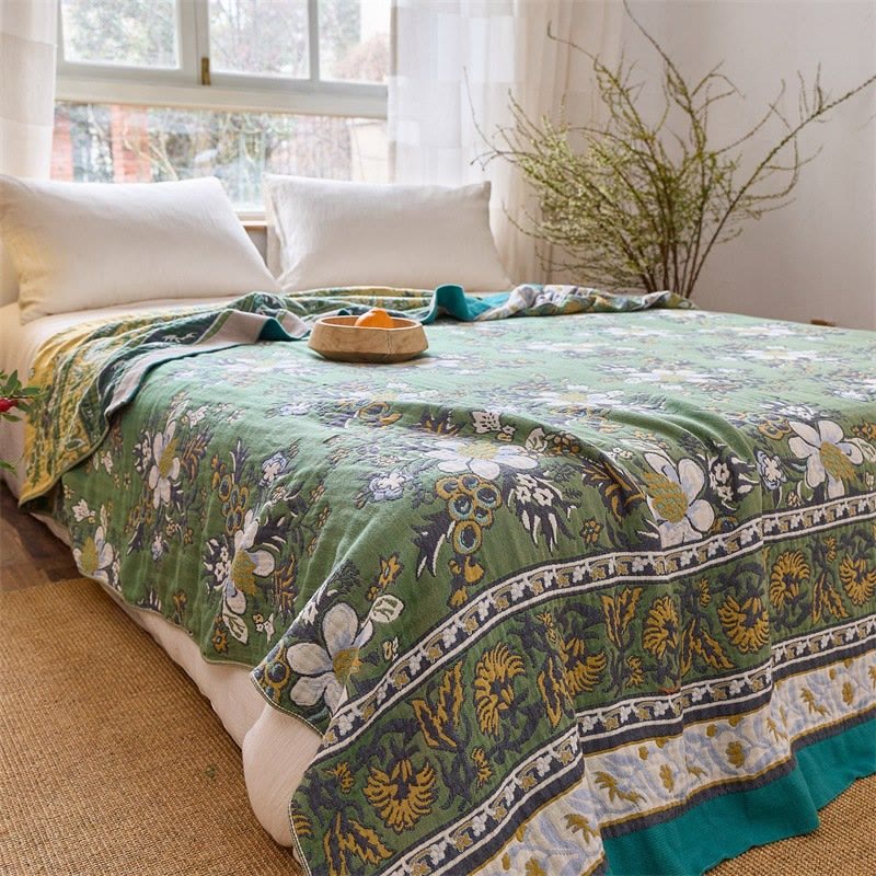 Steppdecke aus reiner Baumwolle mit Wildblumenwiese-Motiv - image 3