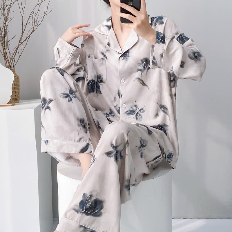 Pyjama-Set mit Blumenmuster und Schmetterlingen (Tinte Wash) - Beige - XXL - image 0