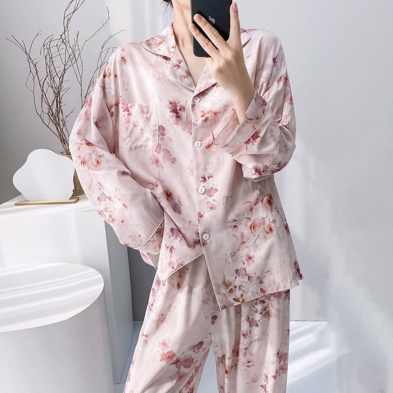 Rosa Pyjama-Set mit Blumenmuster - image 2