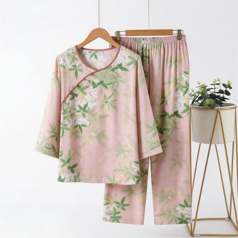 Pyjama-Set mit orientalischem Blumen- und Blättermuster - Hellrosa - 4XL - image 0