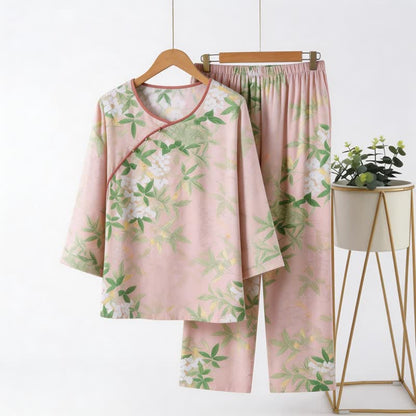 Pyjama-Set mit orientalischem Blumen- und Blättermuster - Hellrosa - 4XL - image 0