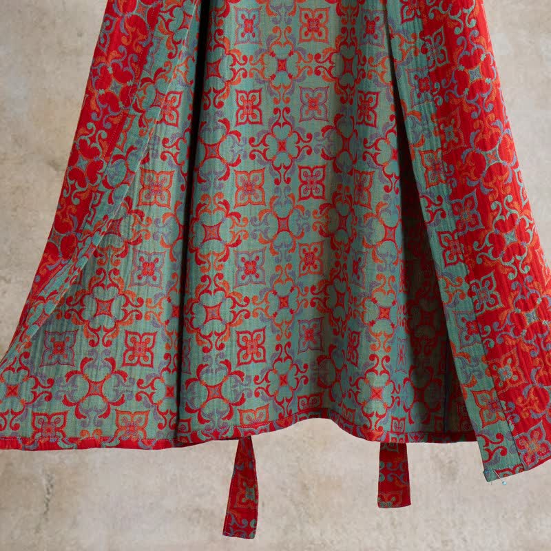 Kurzärmeliger Baumwollbademantel mit Vintage-Muster - image 4