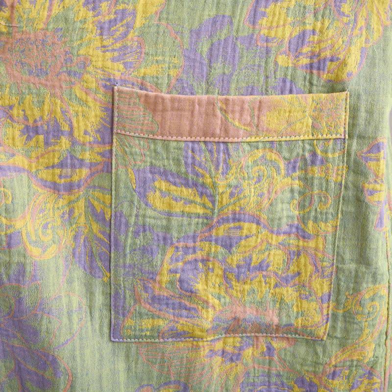 Künstlerisch gemusterter, kurzärmeliger Baumwollbademantel mit Blumenmuster - image 7