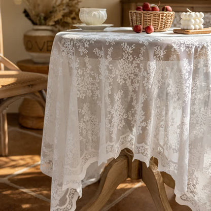 Tischdecke mit floralem Jacquard-Spitzenmuster und Muschelkante - image 6