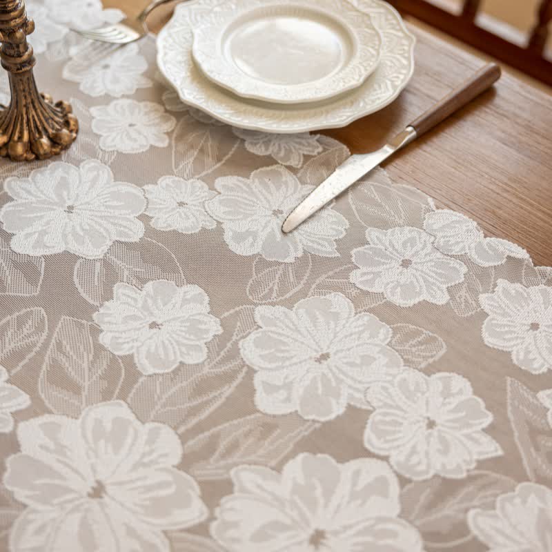 Tischläufer aus Kamelien-Jacquard-Spitze - image 6