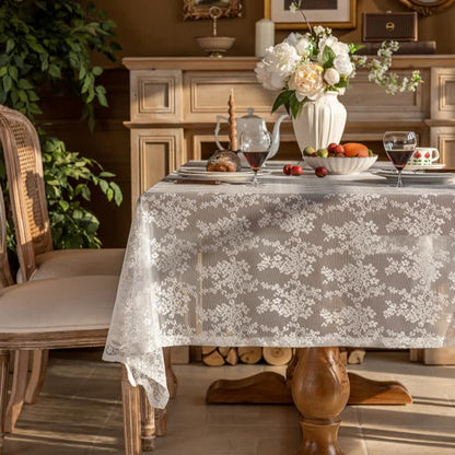 Tischdecke mit floralem Jacquard-Spitzenmuster und Muschelkante - image 1
