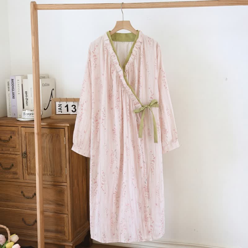 Kimono-Nachthemd aus Baumwollgaze mit kleinem Blumenmuster - image 1