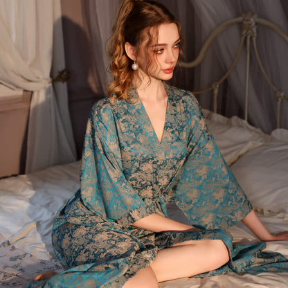 Kimono-Bademantel mit Vintage-Muster und 3/4-Ärmeln - image 3