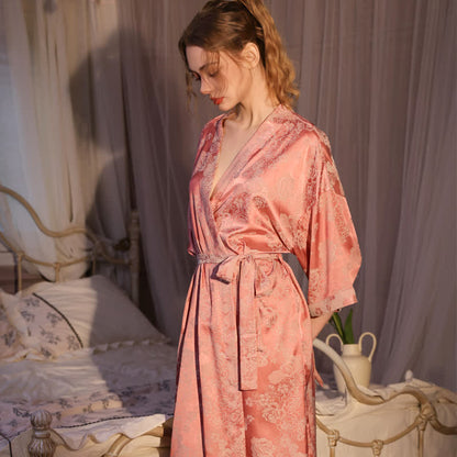 Romantischer Kimono-Bademantel mit 3/4-Ärmeln in Rosenform - image 3