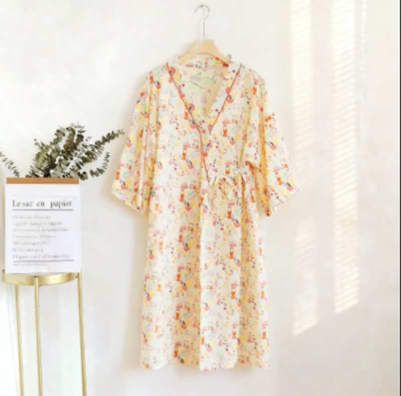 Niedliches Kimono-Nachthemd mit Hasen- und Mondmotiv - Beige - XXL - image 0
