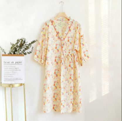 Niedliches Kimono-Nachthemd mit Hasen- und Mondmotiv - Beige - XXL - image 0