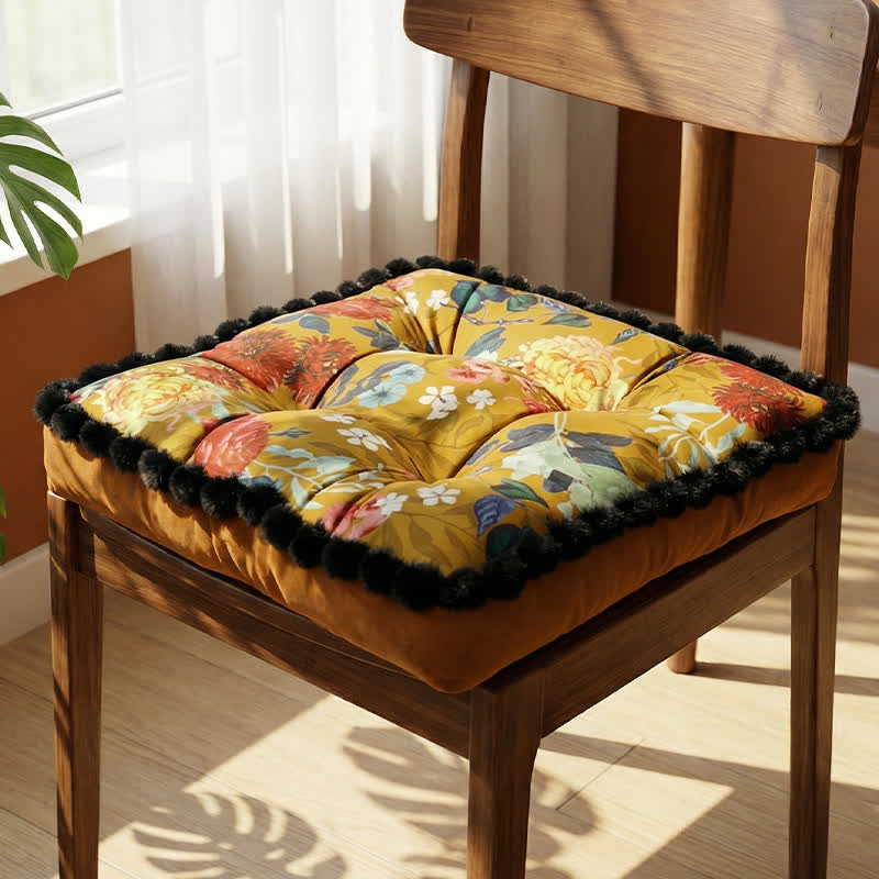 Vintage-Sitzkissen mit Blumenmuster und Pomponborte - image 6