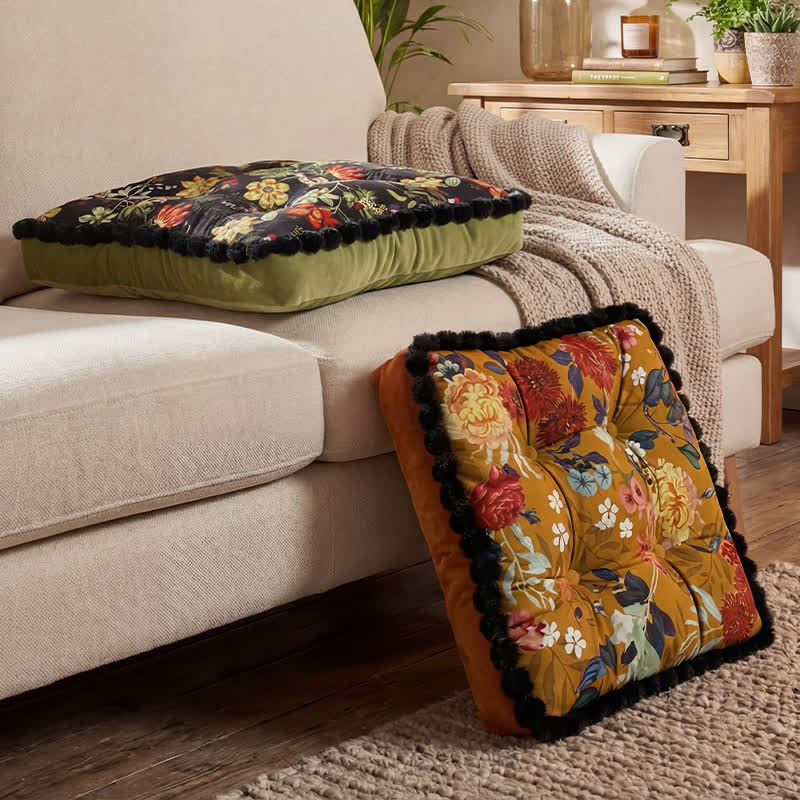 Vintage-Sitzkissen mit Blumenmuster und Pomponborte - image 2
