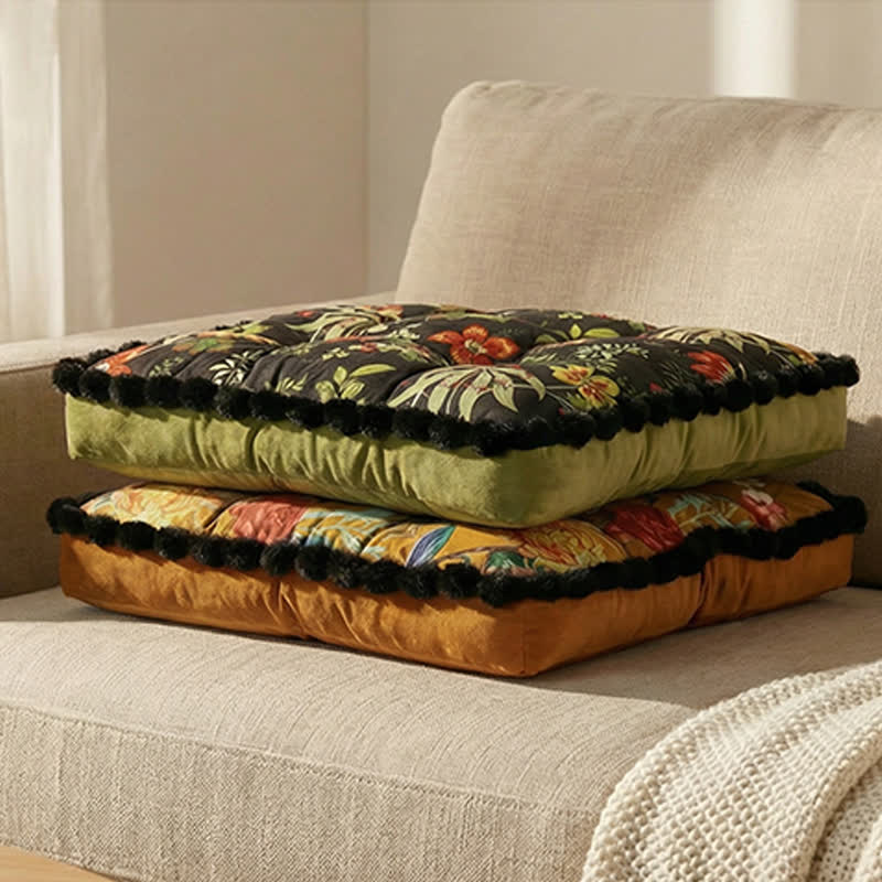 Vintage-Sitzkissen mit Blumenmuster und Pomponborte - image 3