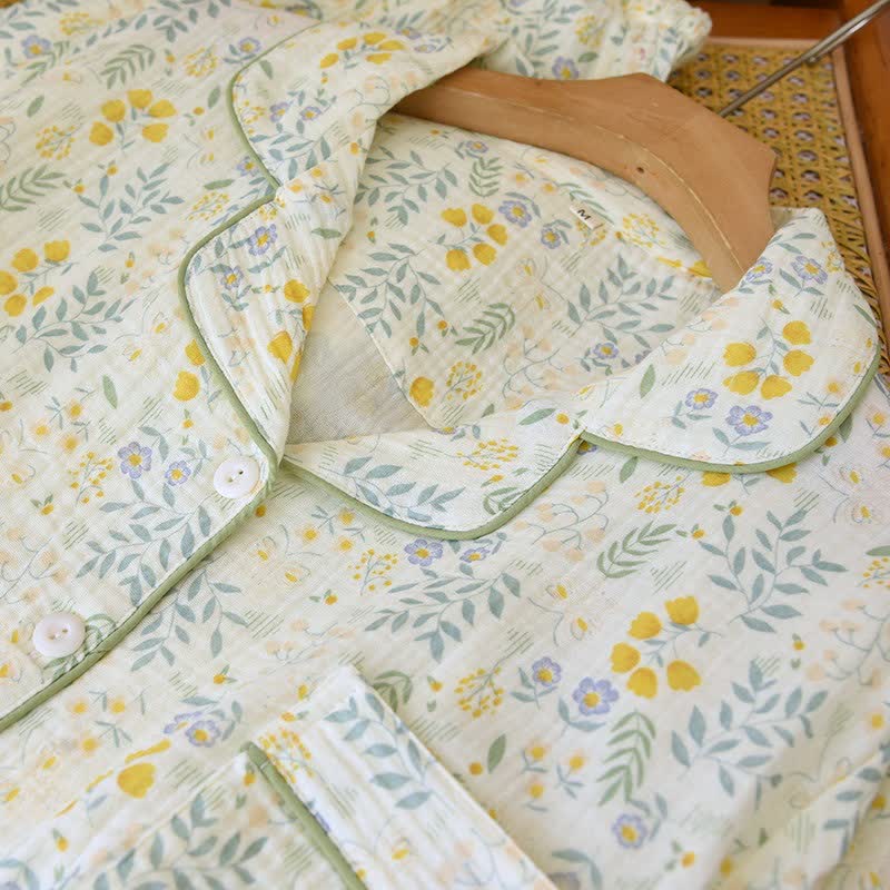 Tulpen- und Blätter-Pyjama-Set aus Baumwollgaze - image 2
