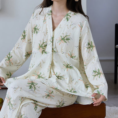 Pyjama-Set aus Baumwollgaze mit Blumenstrauß - image 4