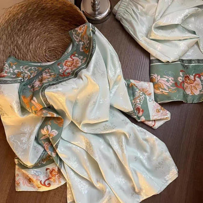 Hellgrünes Vintage-Pyjama-Set mit Blumenmuster - image 4