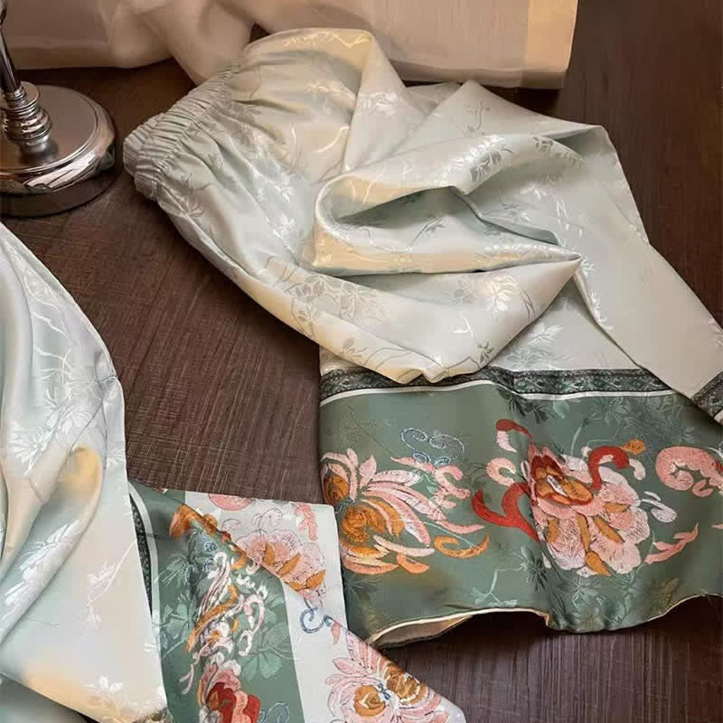 Hellgrünes Vintage-Pyjama-Set mit Blumenmuster - image 7