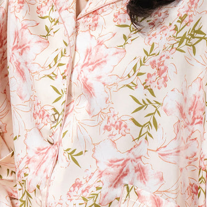 Rustikales rosa Pyjama-Set mit Blumen- und Blättermuster - image 8