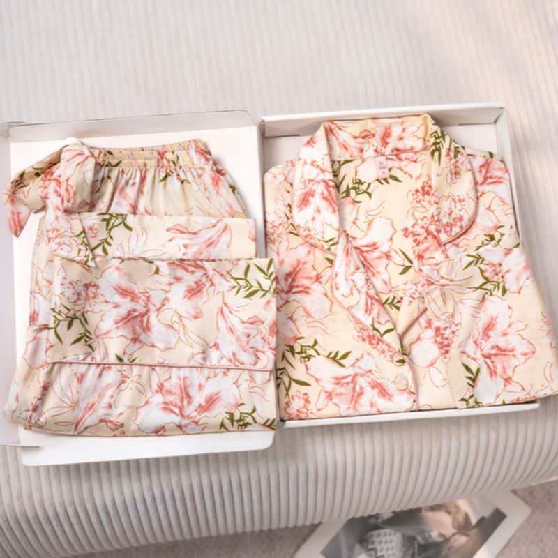 Rustikales rosa Pyjama-Set mit Blumen- und Blättermuster - image 5