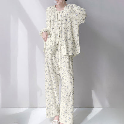 Grauer Pyjama aus doppellagigem Baumwollgewebe mit zartem Blumenmuster - image 1
