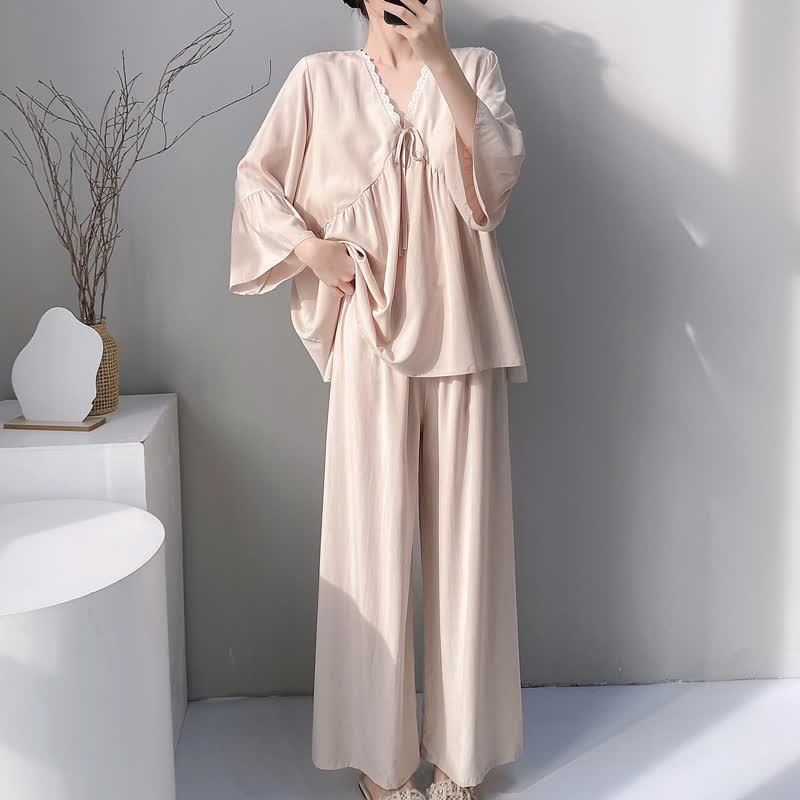 Pyjama-Set mit V-Ausschnitt und Spitzenbesatz - image 14