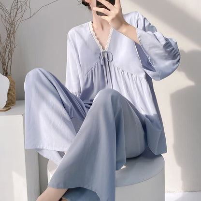Pyjama-Set mit V-Ausschnitt und Spitzenbesatz - Blau - XXL - image 6