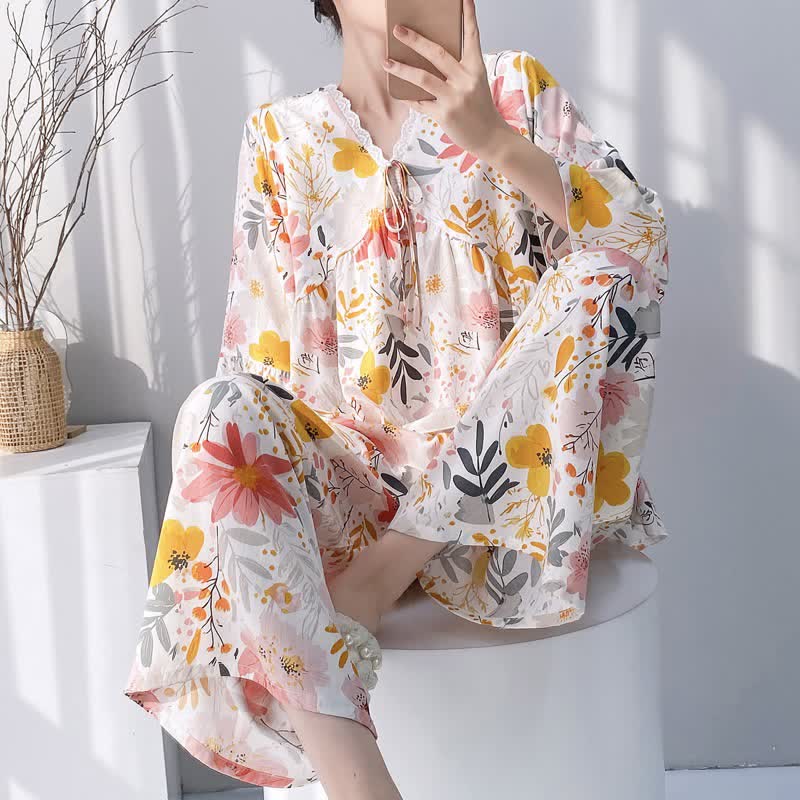 Pyjama-Set mit Blumen- und Blätterspitzenbesatz - Beige - XXL - image 0