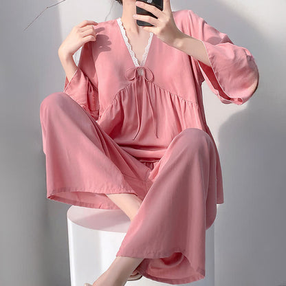 Pyjama-Set mit V-Ausschnitt und Spitzenbesatz - image 17
