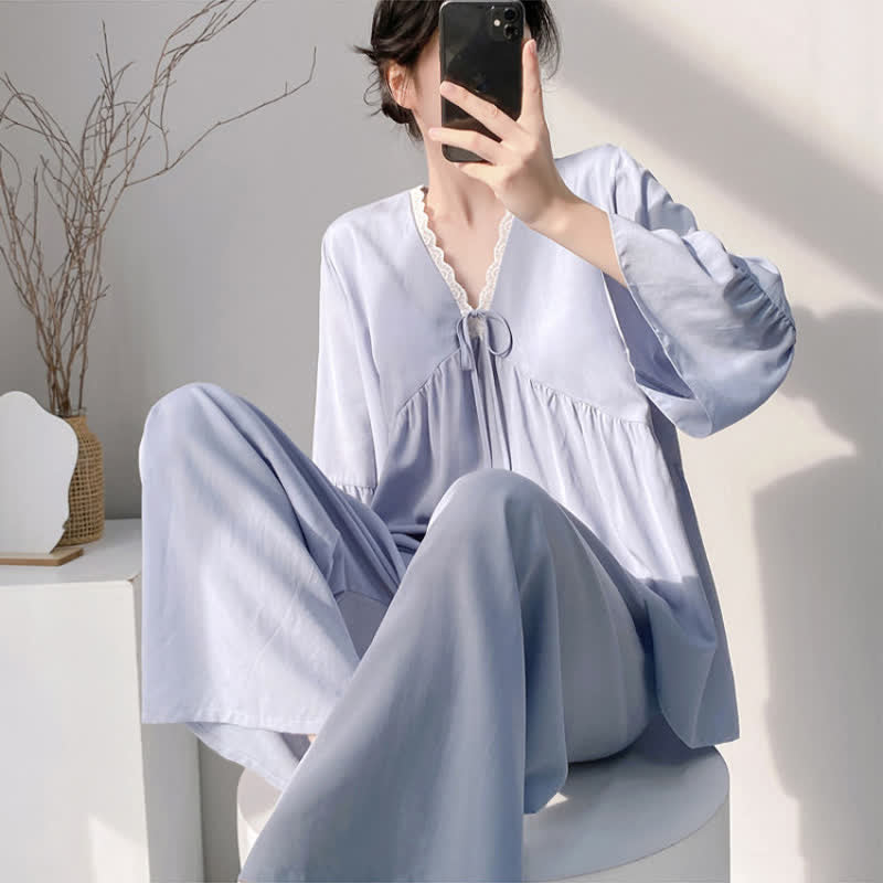 Pyjama-Set mit V-Ausschnitt und Spitzenbesatz - image 7