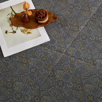 Baumwollgaze-Jacquard-Steppdecke mit dezentem Muster - image 8