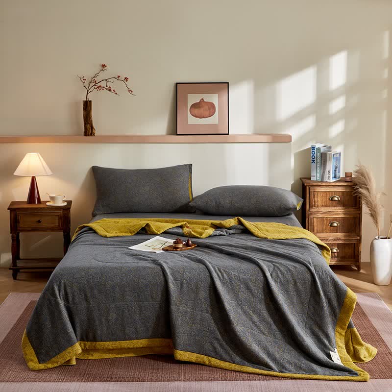 Baumwollgaze-Jacquard-Steppdecke mit dezentem Muster - Bettwäsche-Set - 220cm x 240cm - image 0