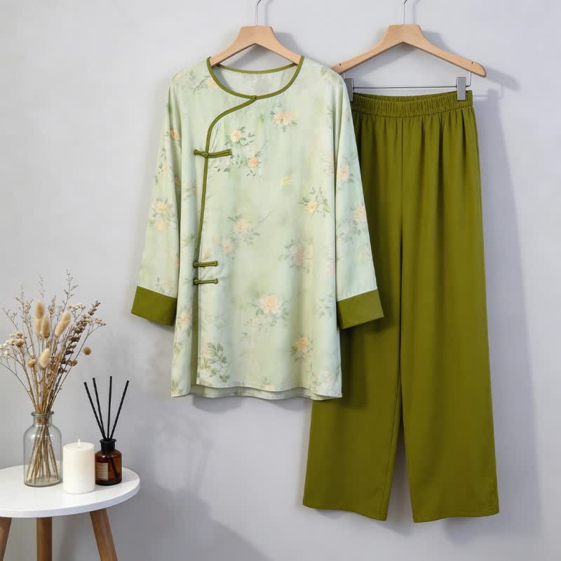 Pyjama-Set mit frischem Blumenmuster im orientalischen Stil - image 3
