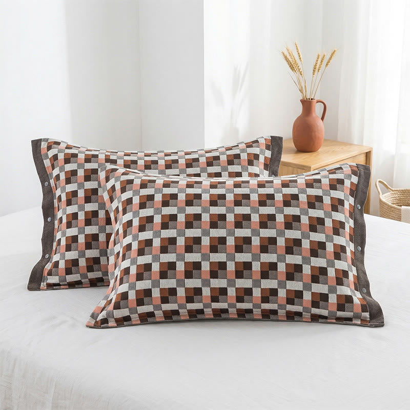 Kissenbezüge aus reiner Baumwolle mit Karomuster und Knöpfen (2 Stück) - Rot & Braun - 52 cm x 76 cm - image 0