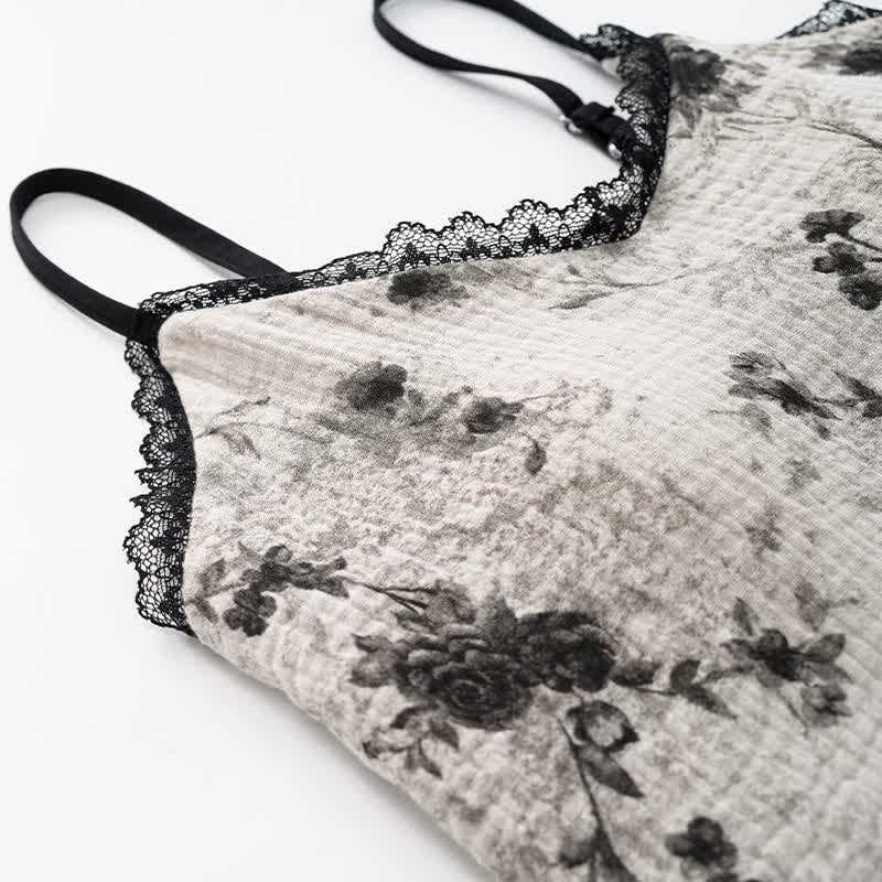 Schwarzer Pyjama aus geblümtem Baumwoll-Top und Shorts - image 6
